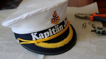 Captain's Hat, Sailor's Cap to Personalize with your Name, Skipper Hat , Marine Hat, Bachelor party, Bachelorette Party, Bridesmaids